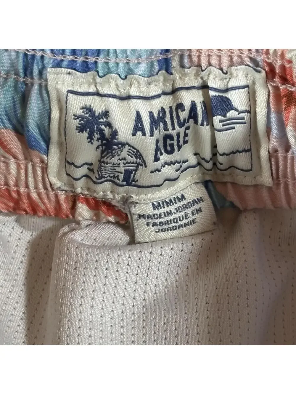 American Eagle Swim Trunks Men’s Medium Pink Floral Beach Shorts